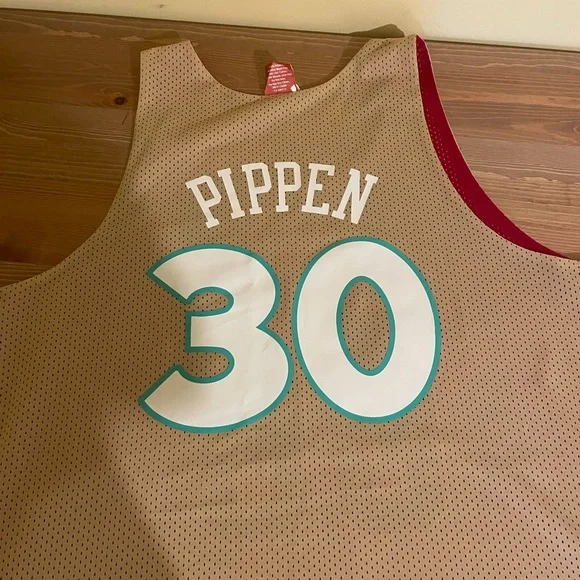 Mitchell & Ness - Picture 6 of 7